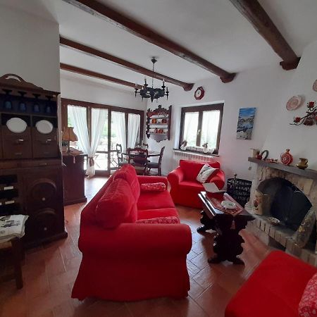Casa Vacanze Daniela ヴィッレッタ・バッレーア エクステリア 写真