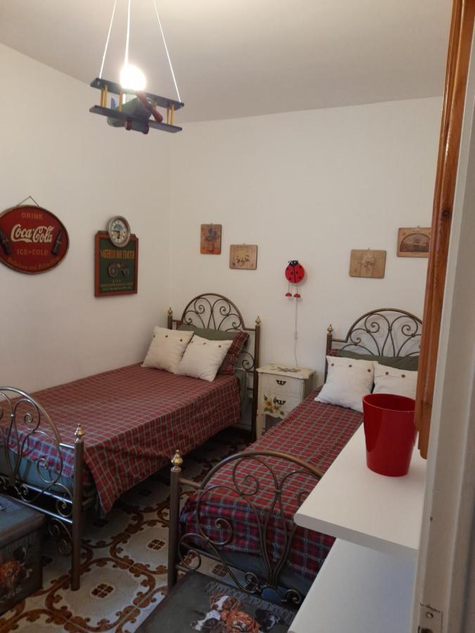 Casa Vacanze Daniela ヴィッレッタ・バッレーア エクステリア 写真