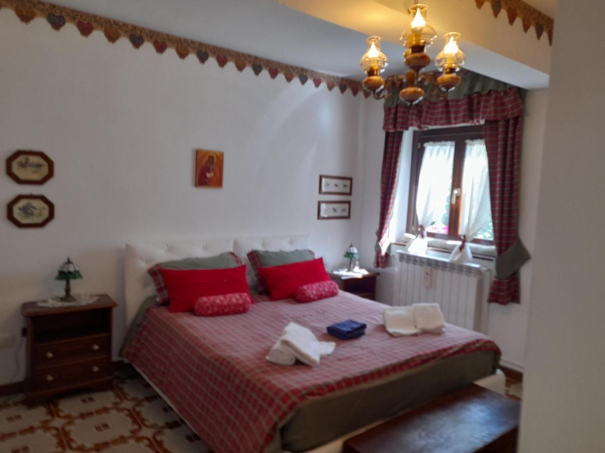 Casa Vacanze Daniela ヴィッレッタ・バッレーア エクステリア 写真